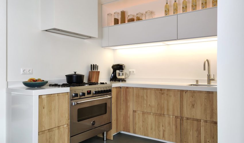 houtcuisine-ikea-keukenfront-massief-eiken-naturel-2-scaled